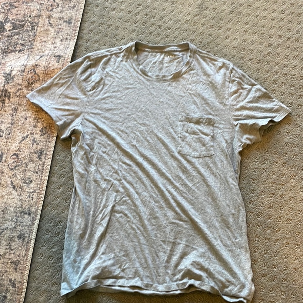 Everlane Basic Tee - Grey